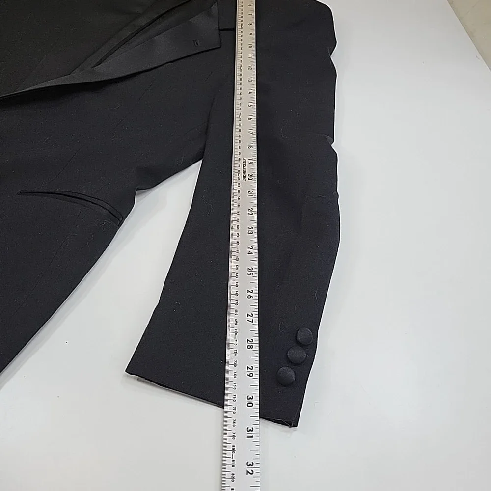 Kuppenheimer tag size